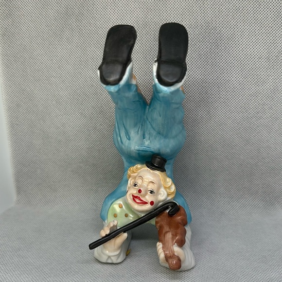 Ardalt Vintage Porcelain Clown Upside down Plays Violin Ceramic Figure 5.8” - Picture 2 of 7